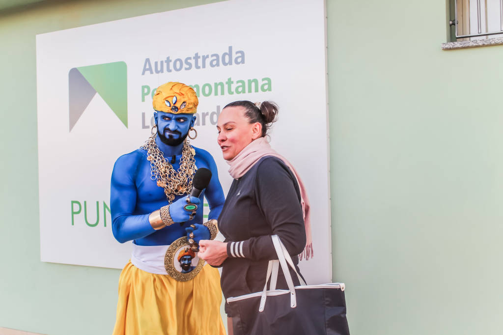 IL GENIO DI STRISCIA LA NOTIZIA E L\'AUTOSTRADA PEDEMONTANA