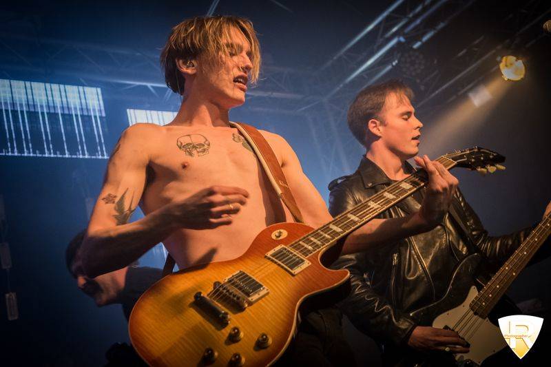 Counterfeit in concerto al Tunnel 