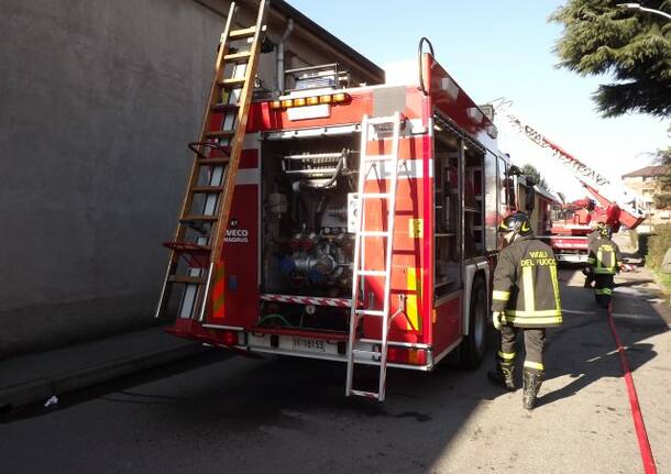 San Giorgio su Legnano: incendio cappa fumaria