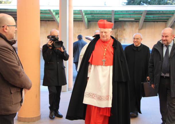 Il cardinale Scola all'ospedale di Tradate