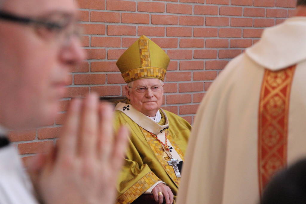 Il cardinale Scola all'ospedale di Tradate