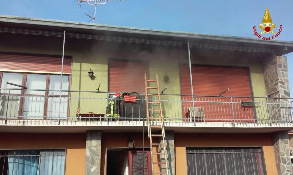incendio busto arsizio 31 gennaio 2016