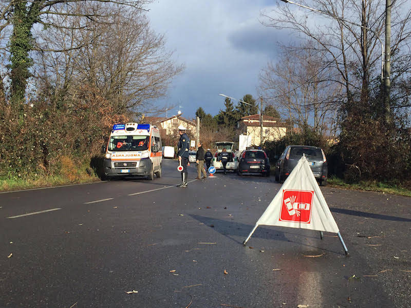 Incidente stradale Carnago 12 gennaio 2016