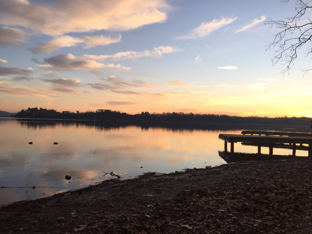 lago varese gavirate