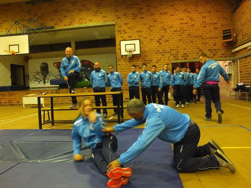 lancio paracadutisti 10 gennaio 2016