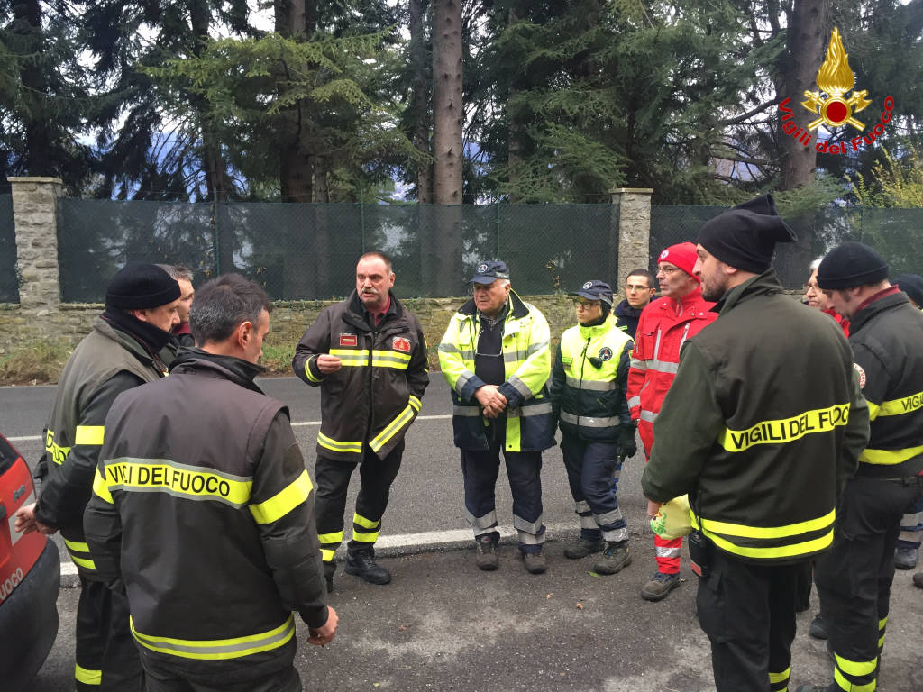 Ricerche Lago Laveno 8 gennaio 2016