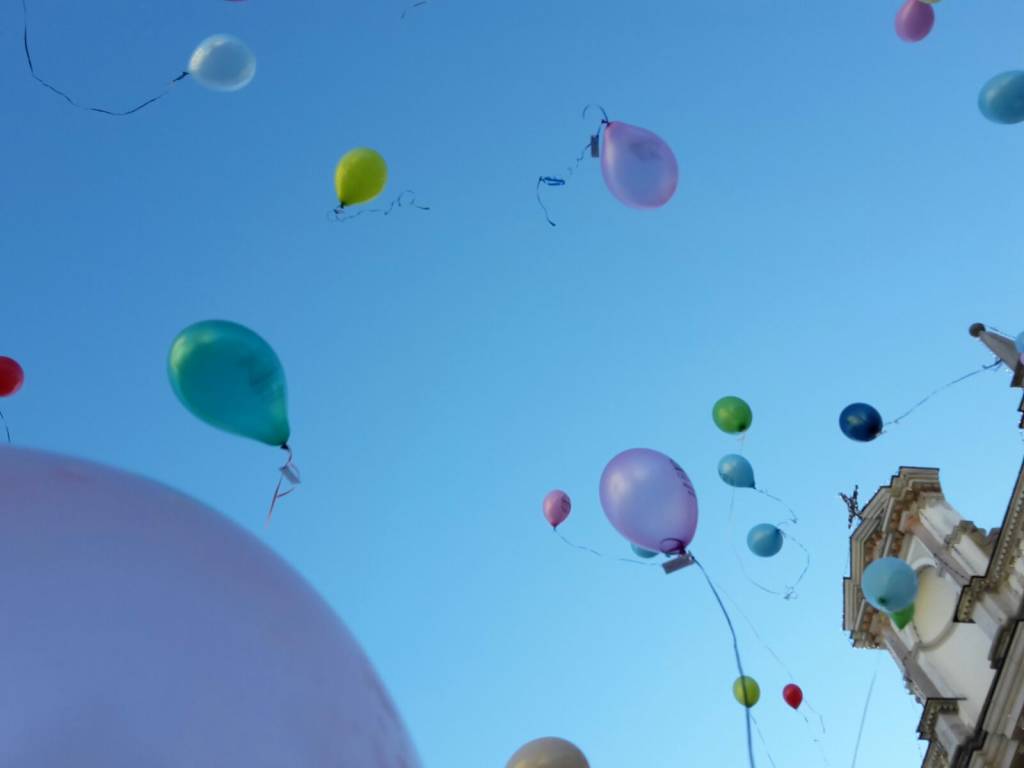 Sant'Antonio, il lancio dei palloncini