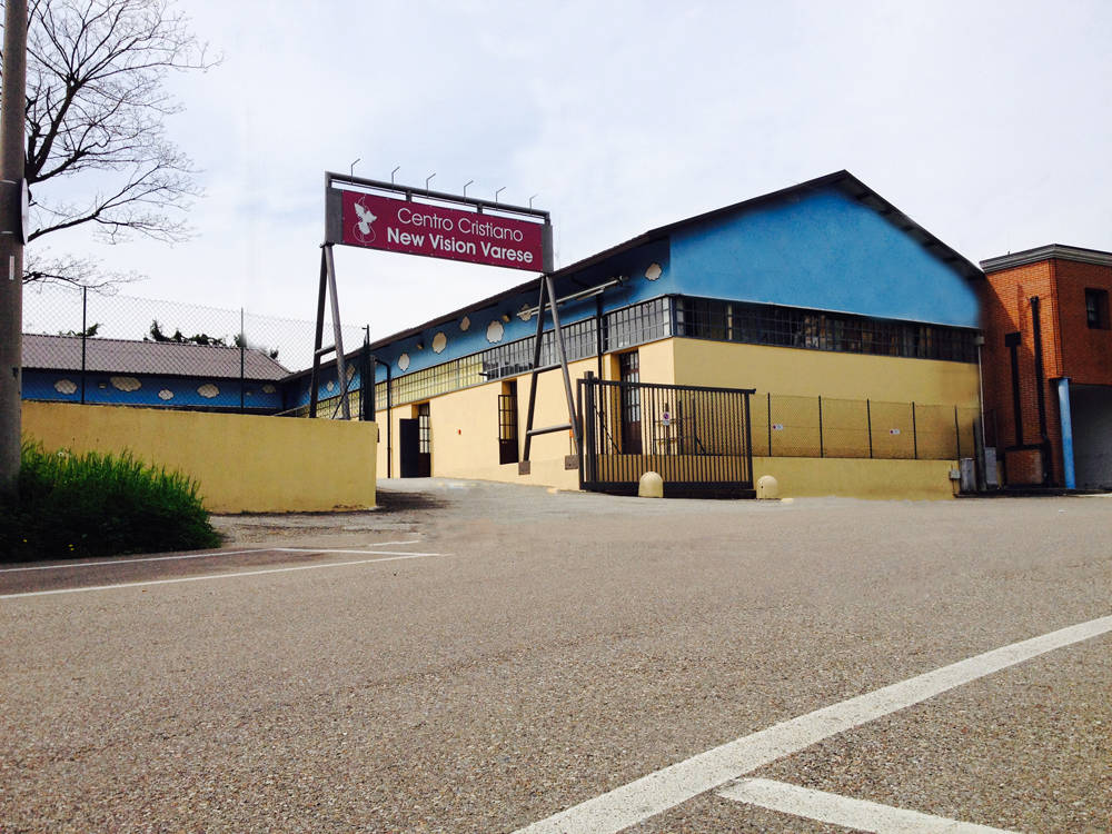 Grande celebrazione al \"Centro Cristiano New Vision Varese\"