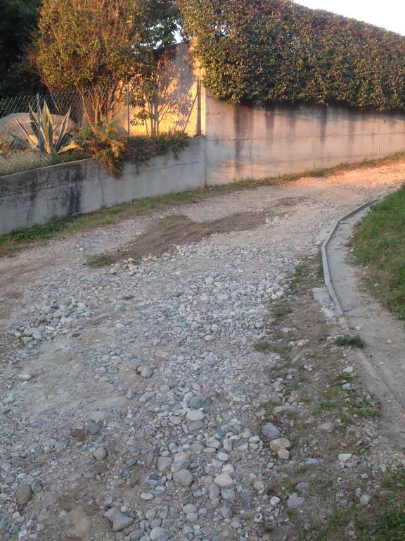 Pericolo per le persone e le cose a Casale Litta