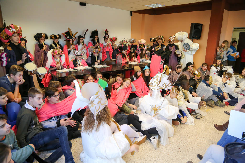 Carnevale scuole Galvaligi Solbiate Arno