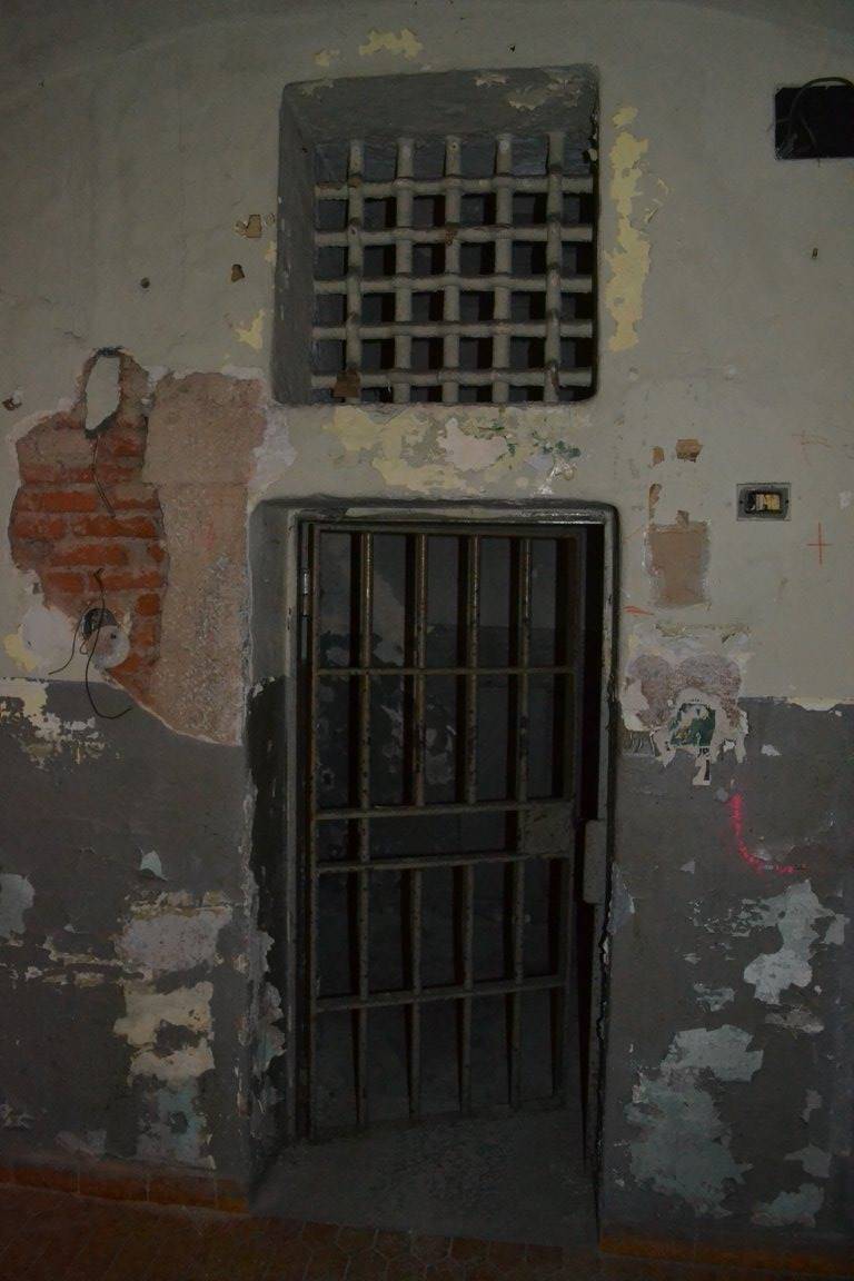 Dentro l'ex carcere di Busto Arsizio