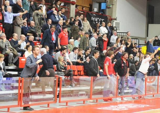 Basket: Legnano – Roseto, finale