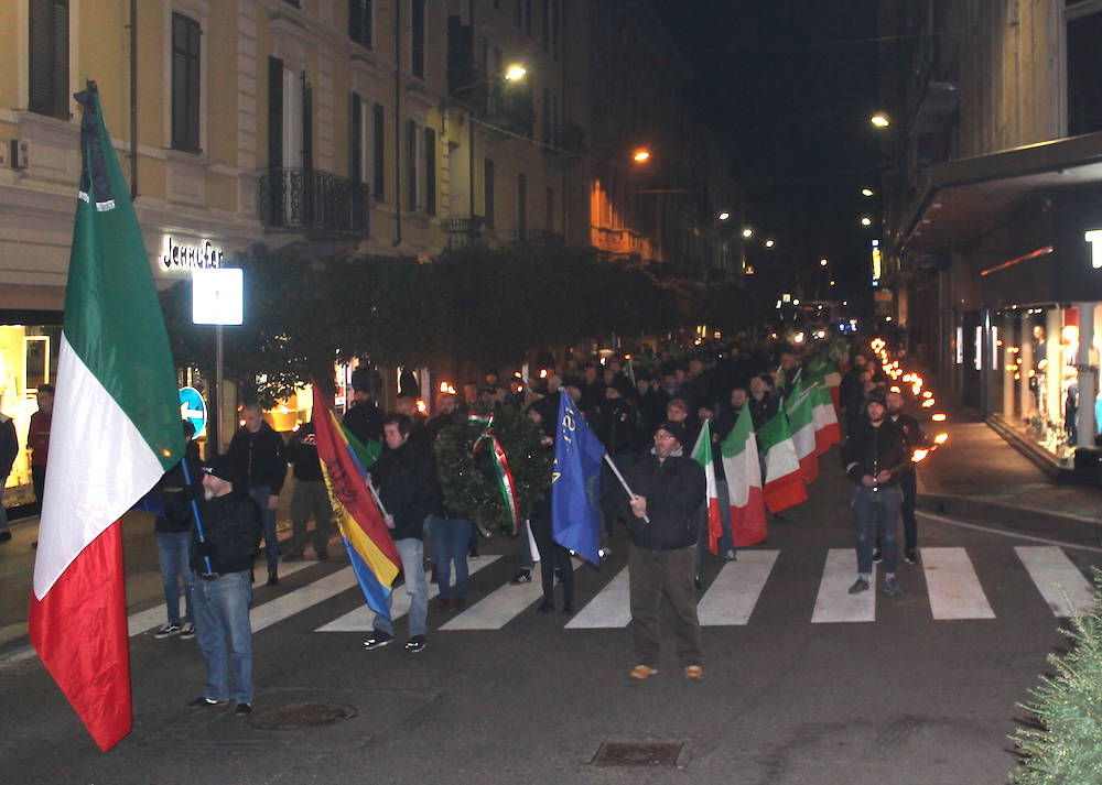 fiaccolata giorno del ricordo