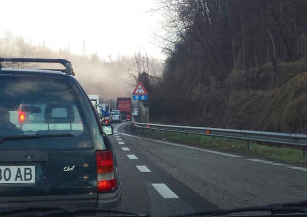 Incidente in viale Belforte code