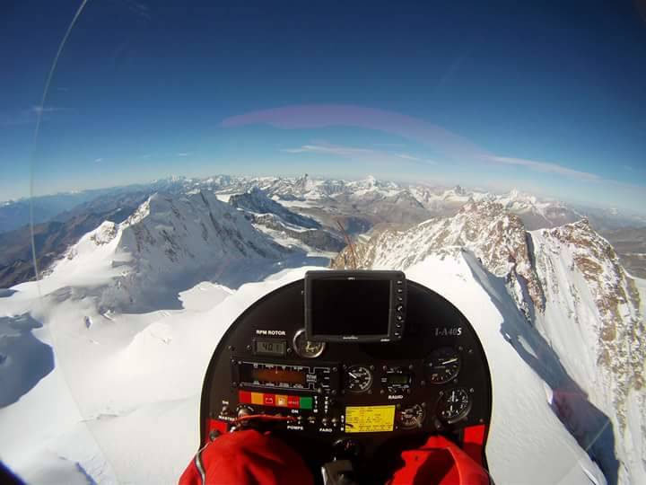 Laghi e montagne dall'alto