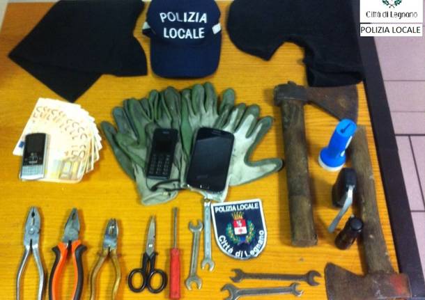 Legnano abbandono rifiuti