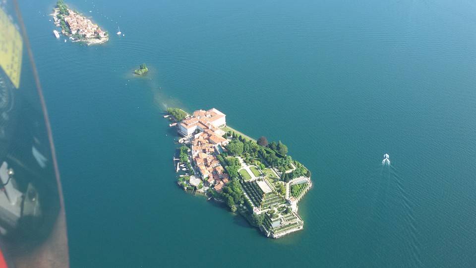 Sorvolando i laghi