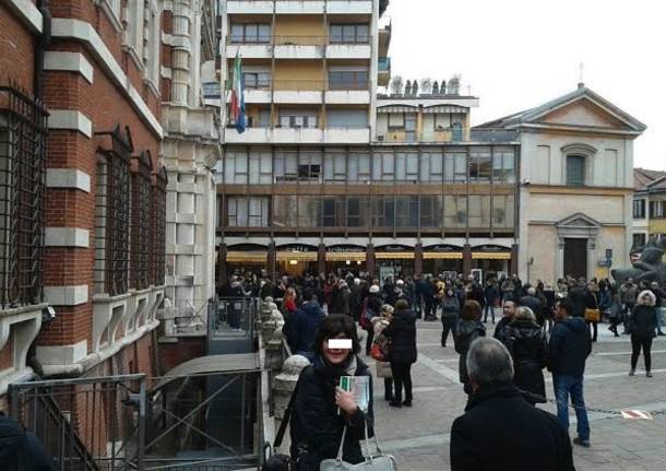 tribunale black out