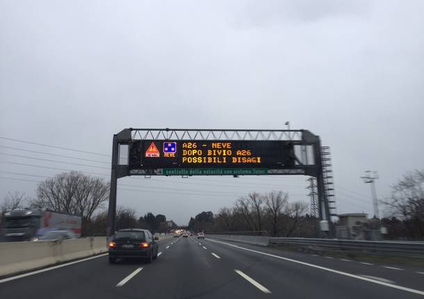 autostrada neve cartello 