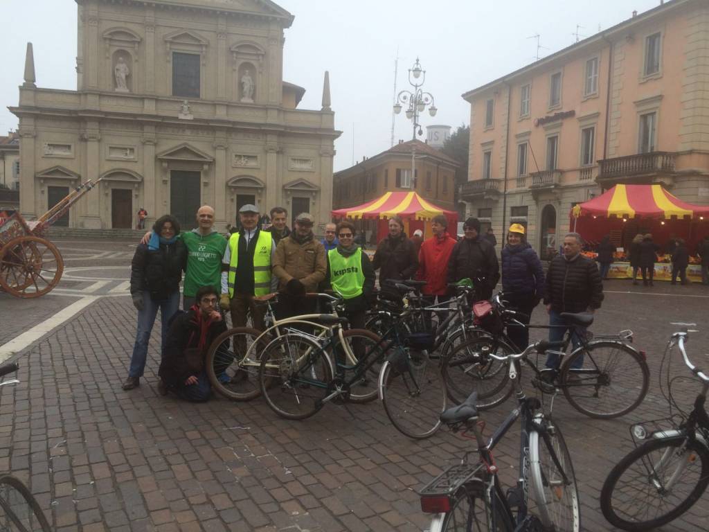 Bici ciclabile ferrovia Saronno-Seregno