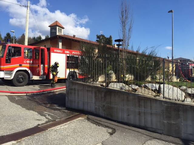 Cocquio Trevisago - Incendio villetta