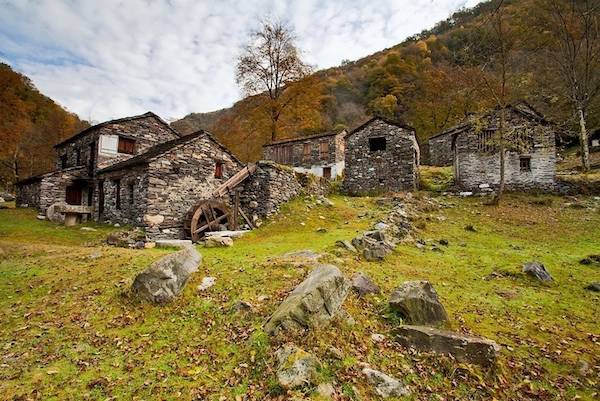 Curiglia con Monteviasco -  Piero, i Mulini e Monteviasco