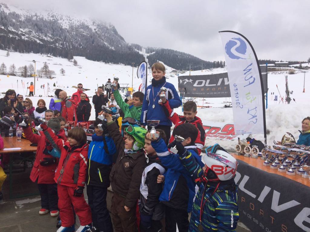 Festa sulla neve per la "Ski for fun"