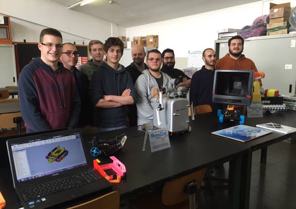 Nei laboratori del facchinetti si prepara Robocup 2016