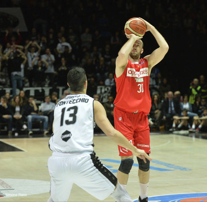 Obiettivo Lavoro Bologna - Openjobmetis Varese 76-67