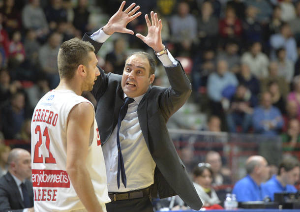 Openjobmetis Varese - Enel Brindisi 80-69