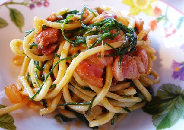 Pasta agli agretti