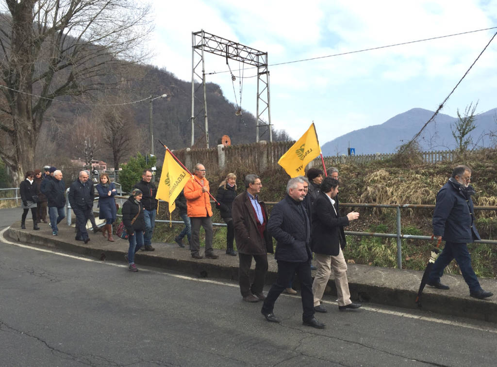 Porto Ceresio - manifestazione ferrovia