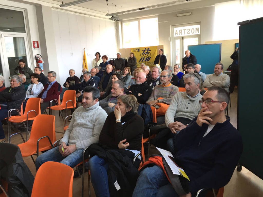 Porto Ceresio - manifestazione ferrovia