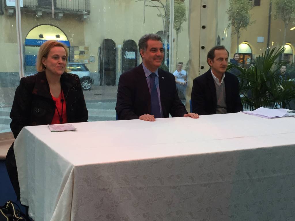 primarie centrodestra busto arsizio elezioni 2016