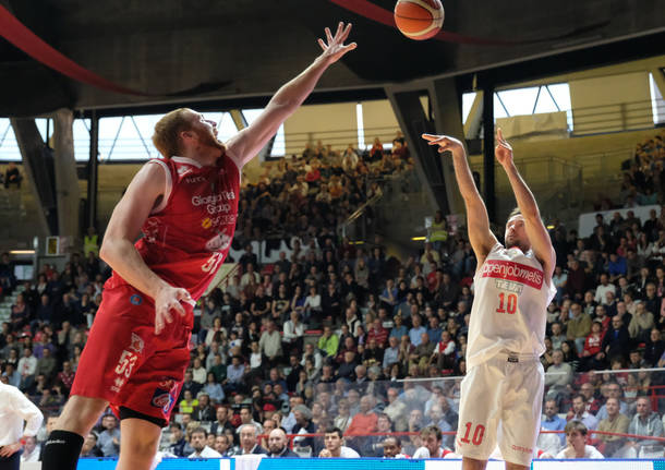 basket varese kuksiks