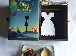 "Bookbreakfast", le fotografie di Petunia Ollister 