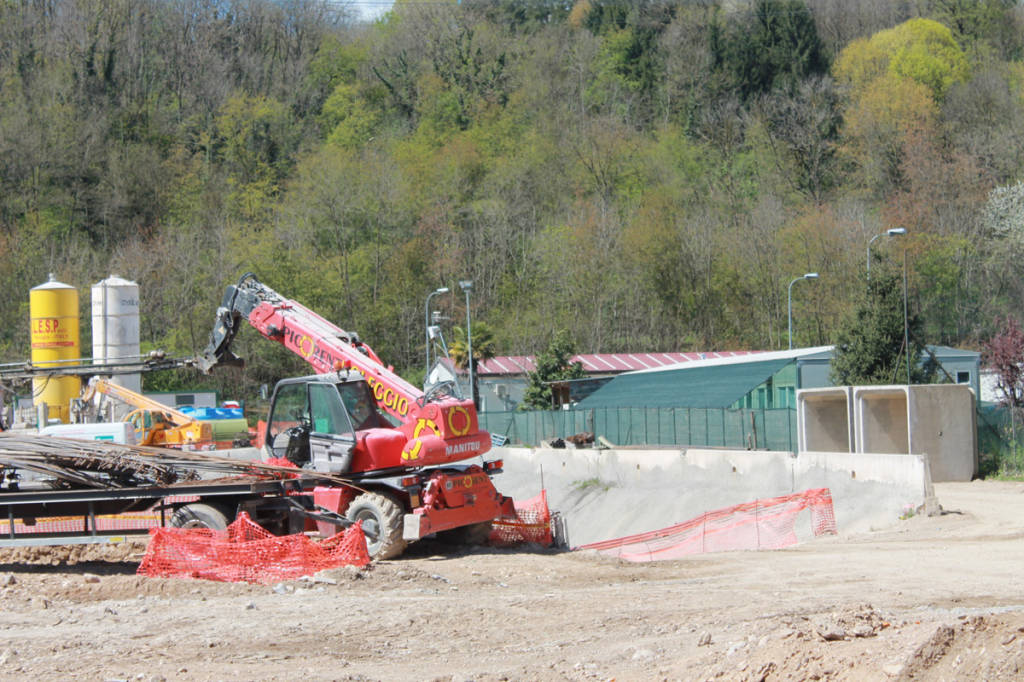 Cantello - il cantiere della Arcisate-Stabio aprile 2016