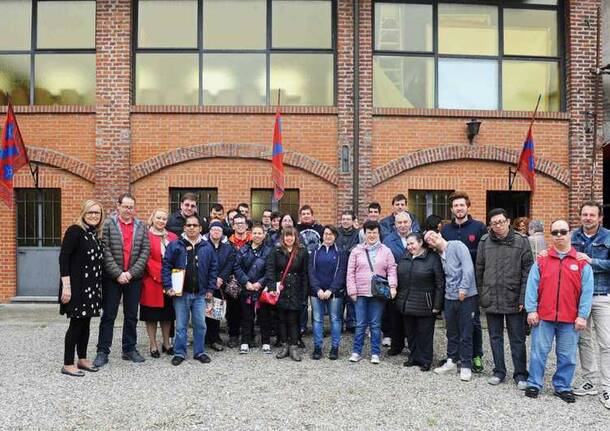 CONTRADA LA FLORA: VISITA RAGAZZI SOLE NEL CUORE APRILE 2016