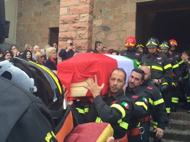 Il funerale di Roberto Zanella