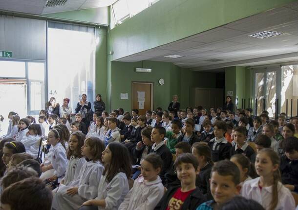 Andrea Mastroni alle scuole Toscanini