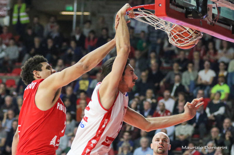 Openjobmetis Varese - Giants Anversa 105-93