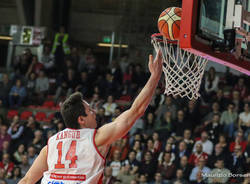 Openjobmetis Varese - Giants Anversa 105-93