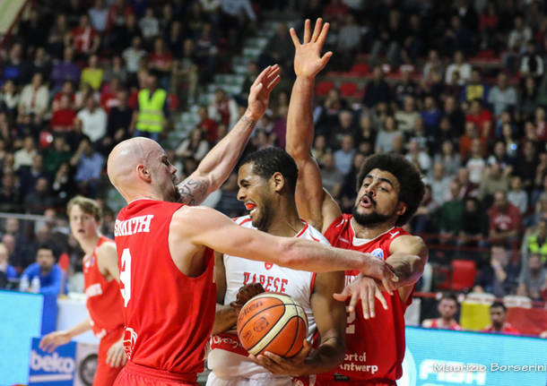 Openjobmetis Varese - Giants Anversa 105-93