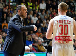 Openjobmetis Varese - Grissin Bon Reggio Emilia 77-69