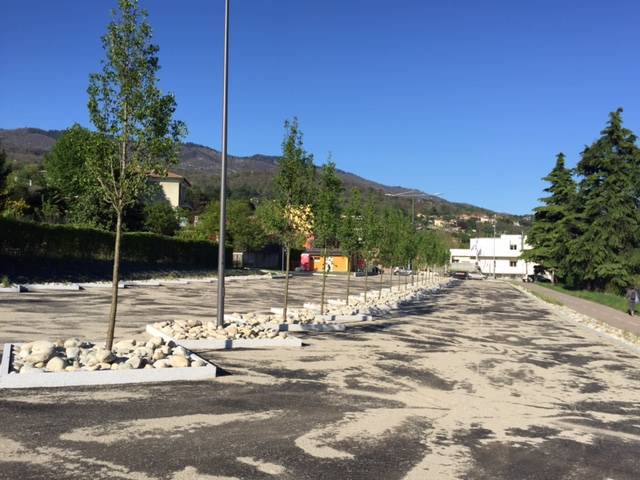 pronto il parcheggio della pista ciclabile