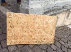 Protesta profughi richiedenti asilo Tradate