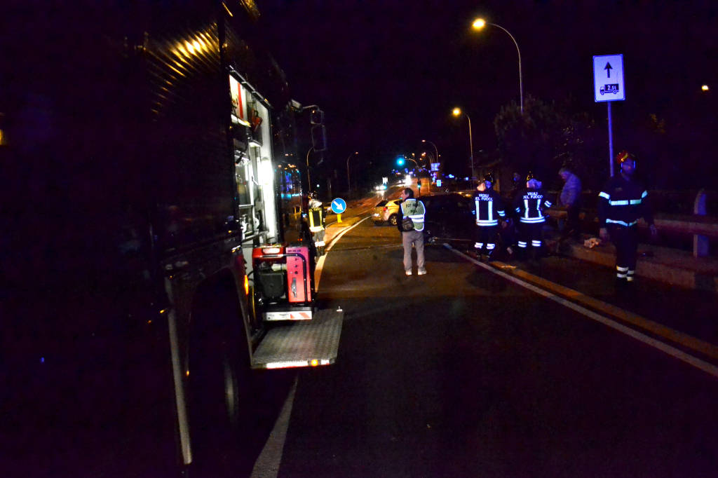 Scontro sul cavalcavia della Mornera