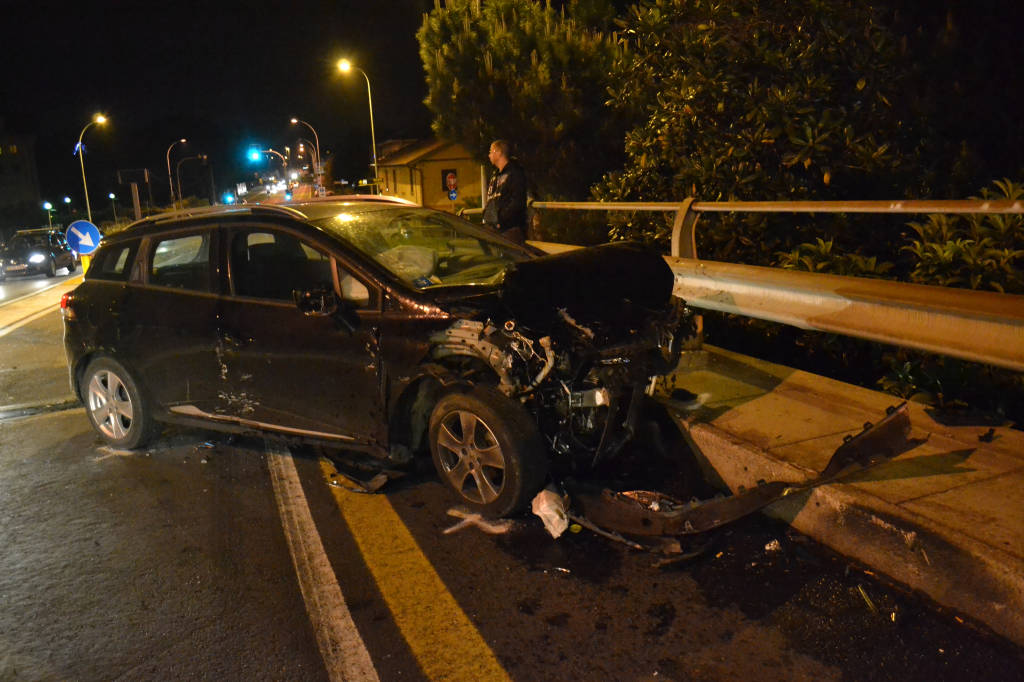 Scontro sul cavalcavia della Mornera