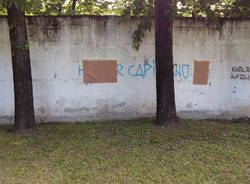 Scritte nazi-fasciste allo campo sportivo