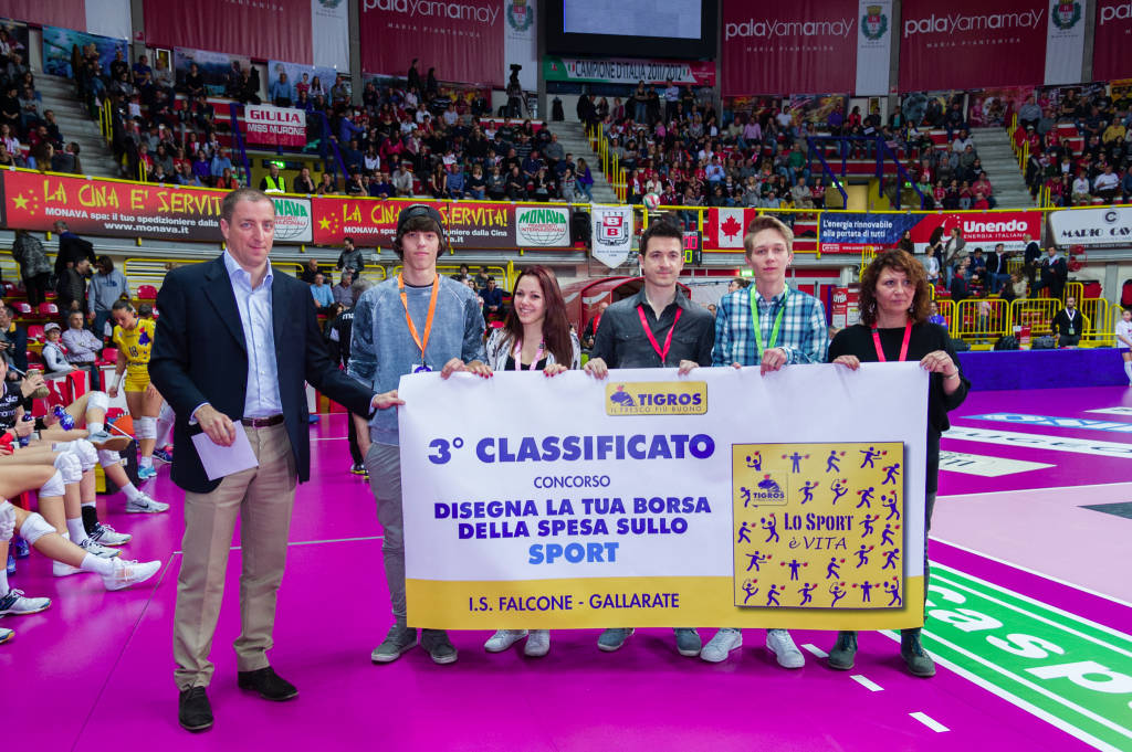 Tigros premia gli studenti